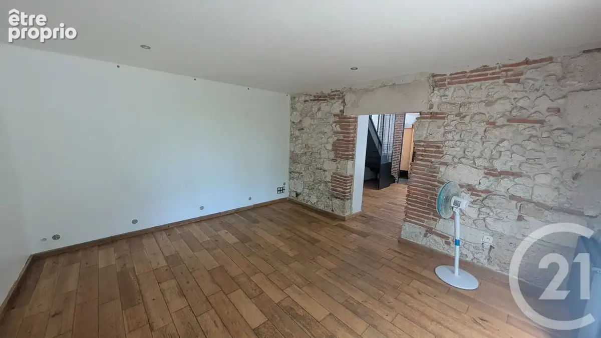 Maison 6 pièces 125 m² à vendre à Colayrac-Saint-Cirq (47450) - photo 4