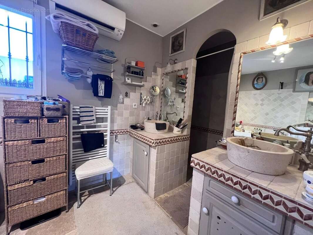 Maison à MAUSSANE-LES-ALPILLES