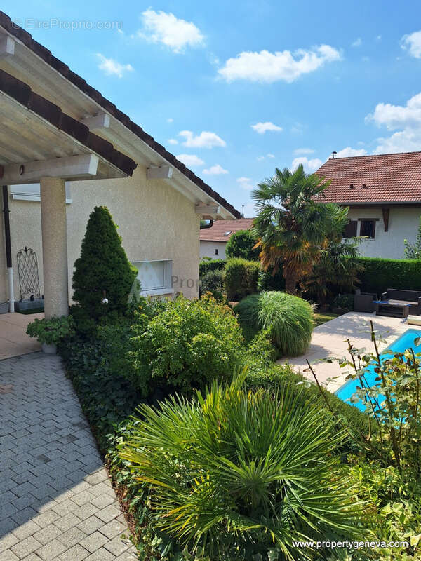 SAINT JEAN DE GONVILLE   Villa d’architecte avec piscine chauffée et jardin paysagé - photo 7