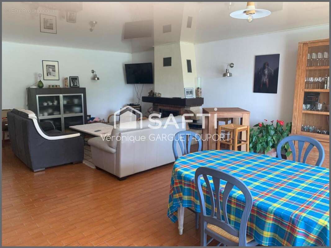 Photo 4 - Maison à FLEURY