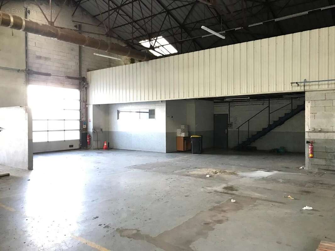 Commerce à BRESSUIRE