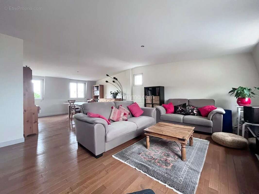 Appartement à JOINVILLE-LE-PONT