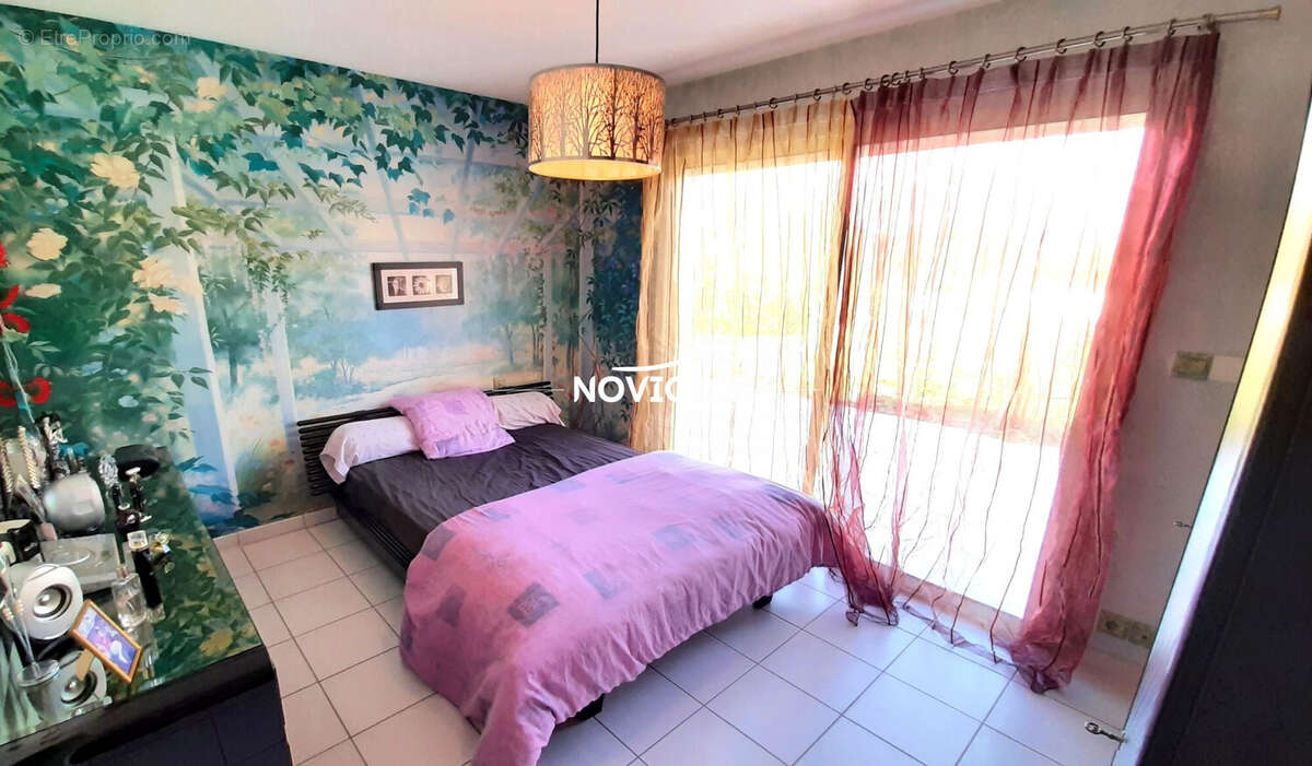 Maison à COLOMBIERS