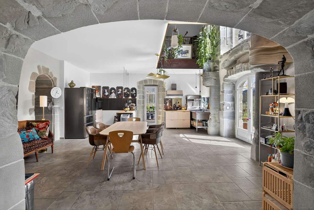 Maison à MARIGNY-SAINT-MARCEL