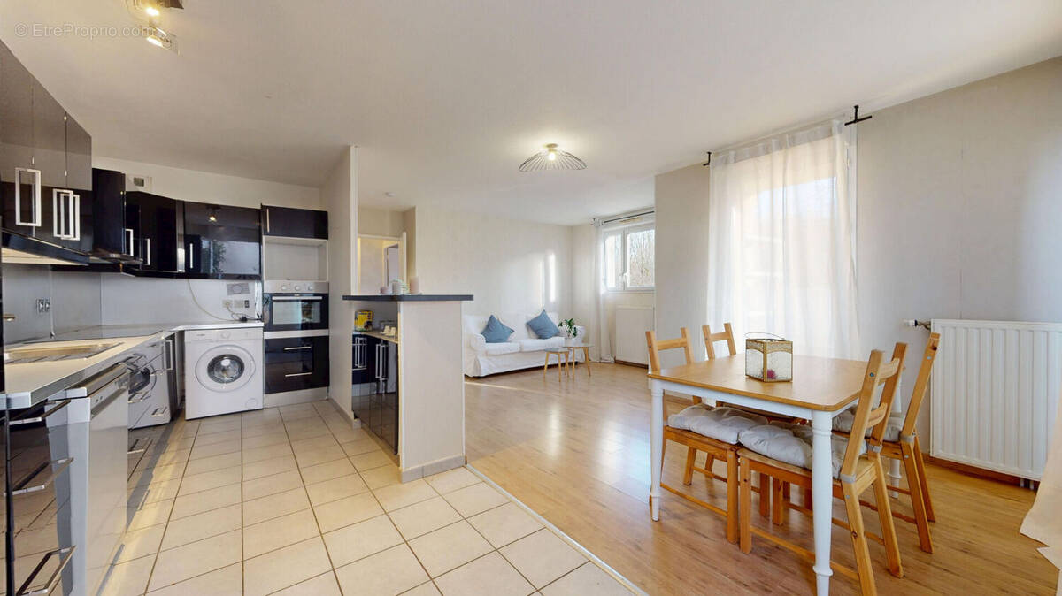 Appartement à GRENOBLE
