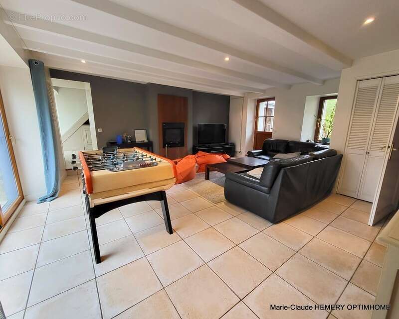 St Lunaire maison en pierre. Potentiel de 177m² sur jardin de 780m². 4 chambres et un bureau + annexe+ appentis - photo 9