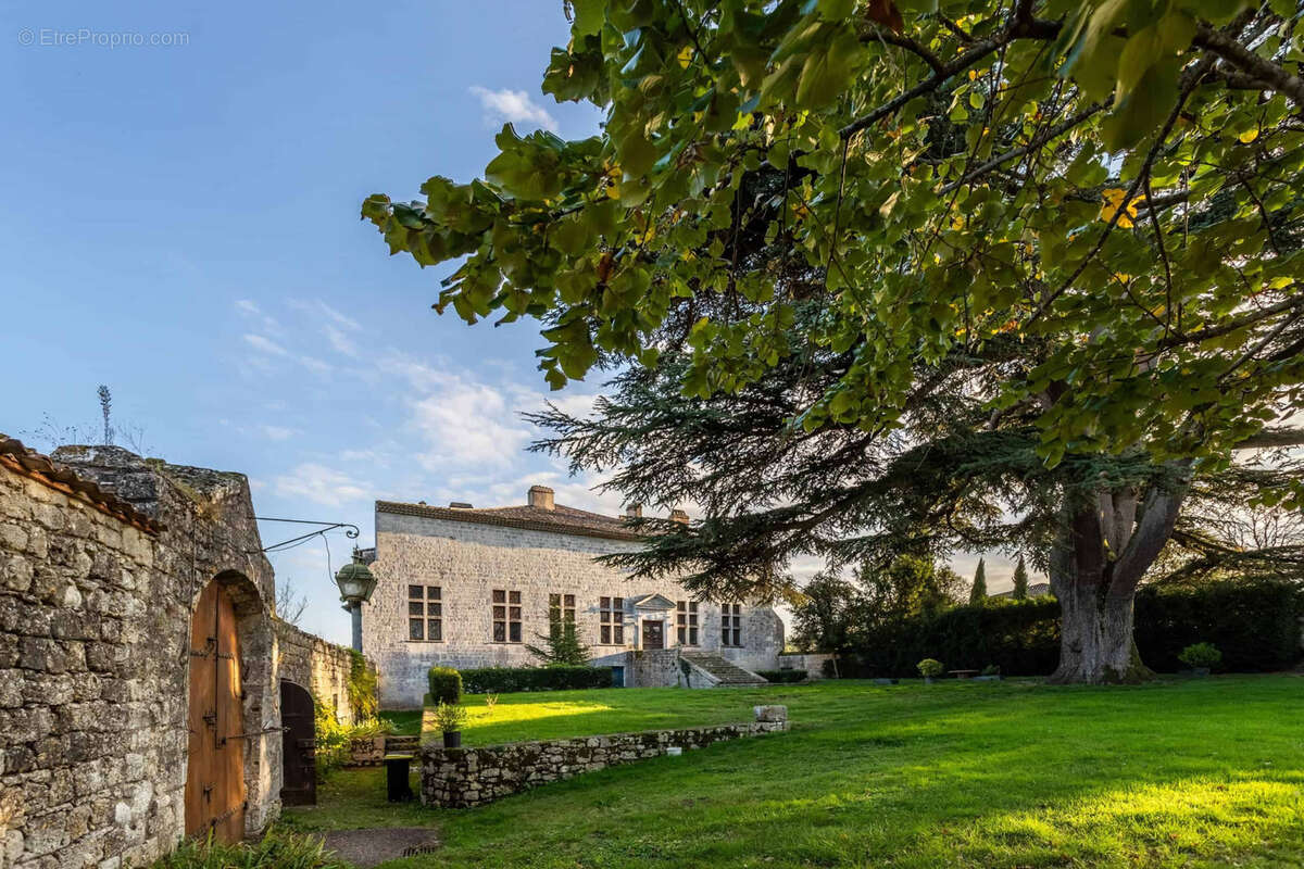 Maison à Beauville  - photo 23