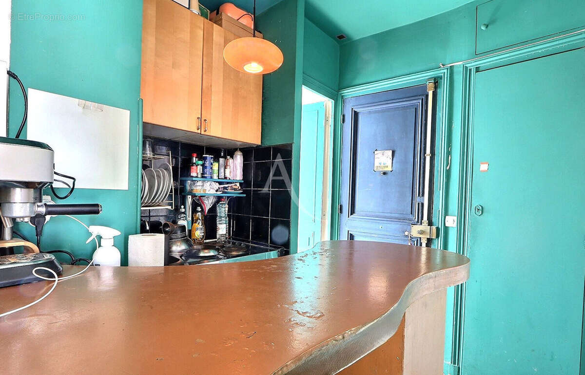 Appartement à PARIS-20E