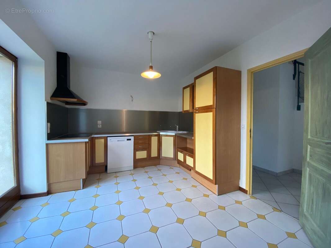 Maison à NOISY-SUR-ECOLE