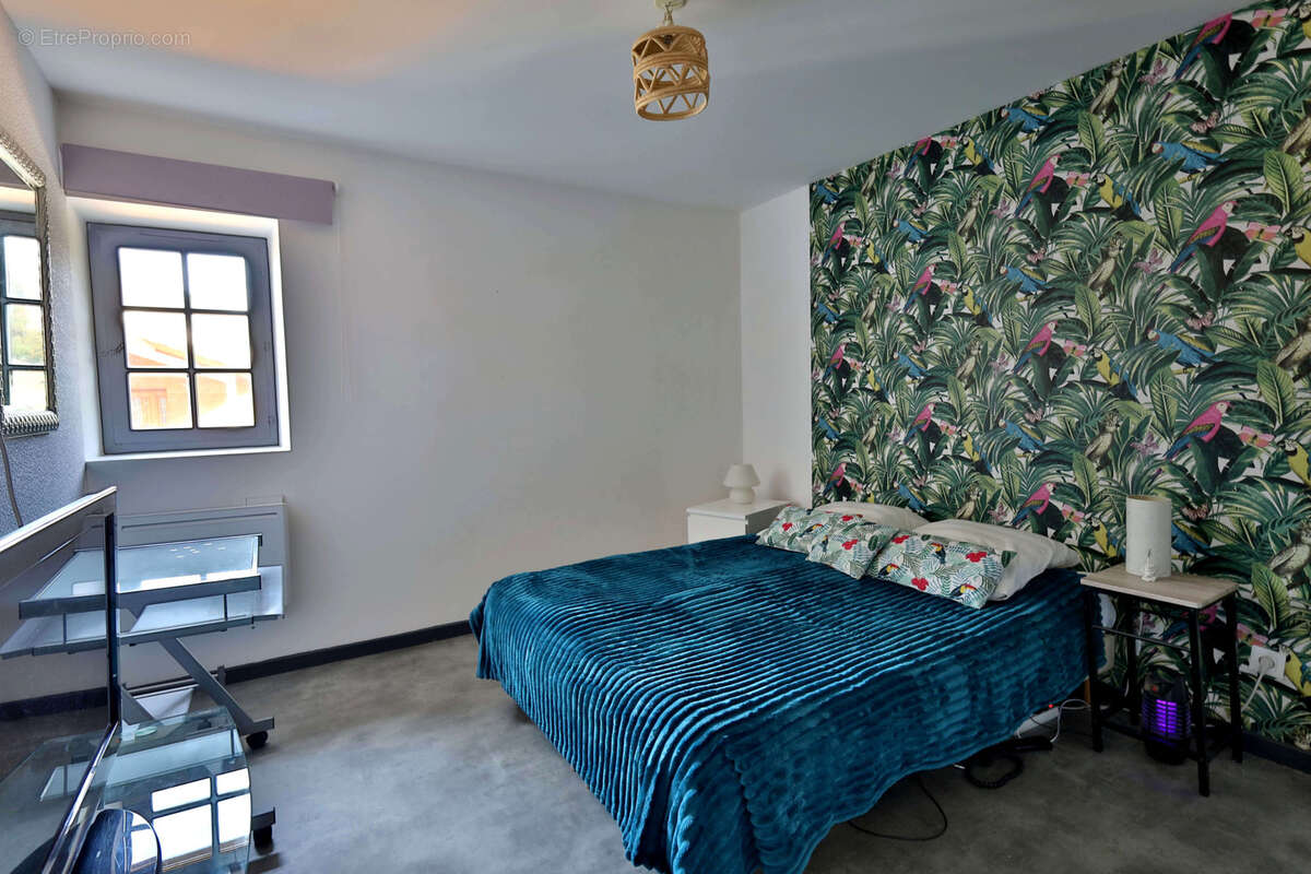 Maison à OYTIER-SAINT-OBLAS