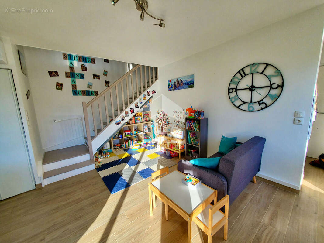 Maison à VILLENAVE-D'ORNON