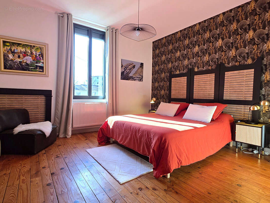 Maison à ROMANS-SUR-ISERE