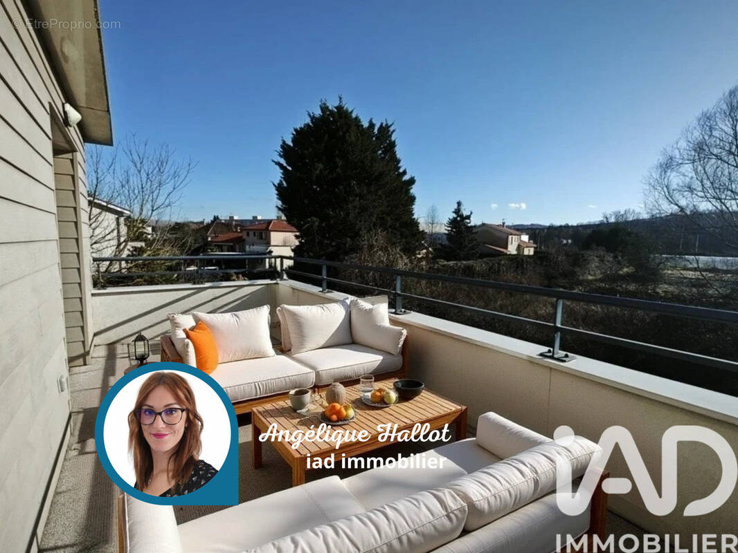 Photo 1 - Appartement à SAINT-SYMPHORIEN-D'OZON