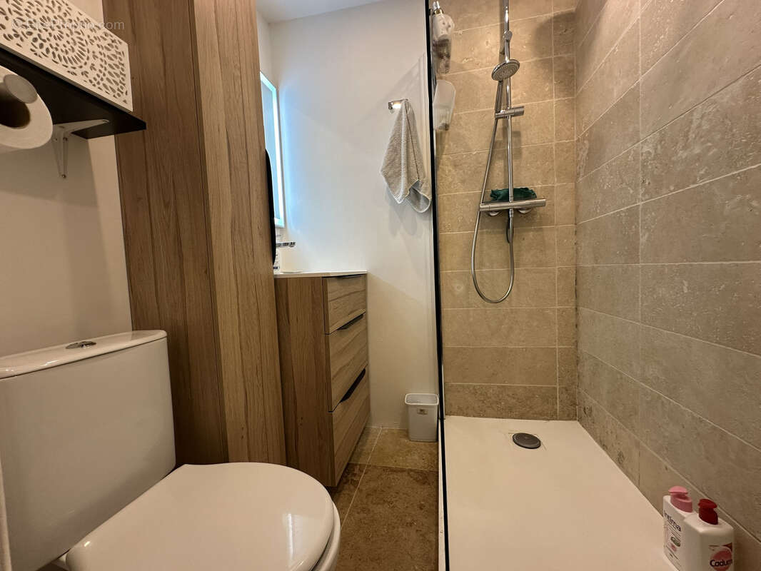 Appartement à PUGET-SUR-ARGENS