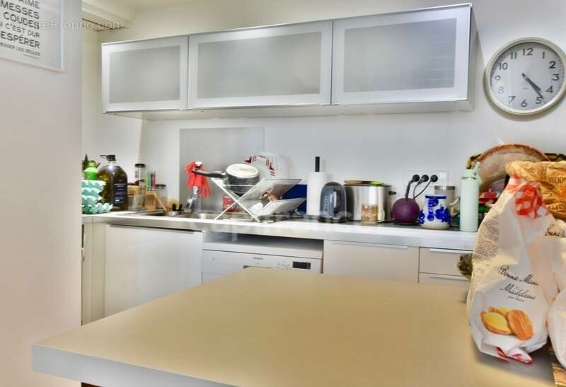 Appartement à vendre 3 pièces SAINT JEAN DE LUZ HYPER CENTRE(64) - photo 2