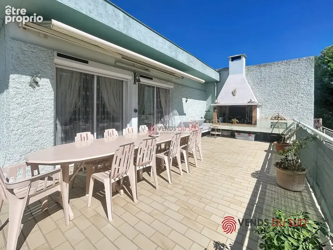 Spacieuse maison familiale avec jardin arboré, terrasses plein sud et garage - photo 4