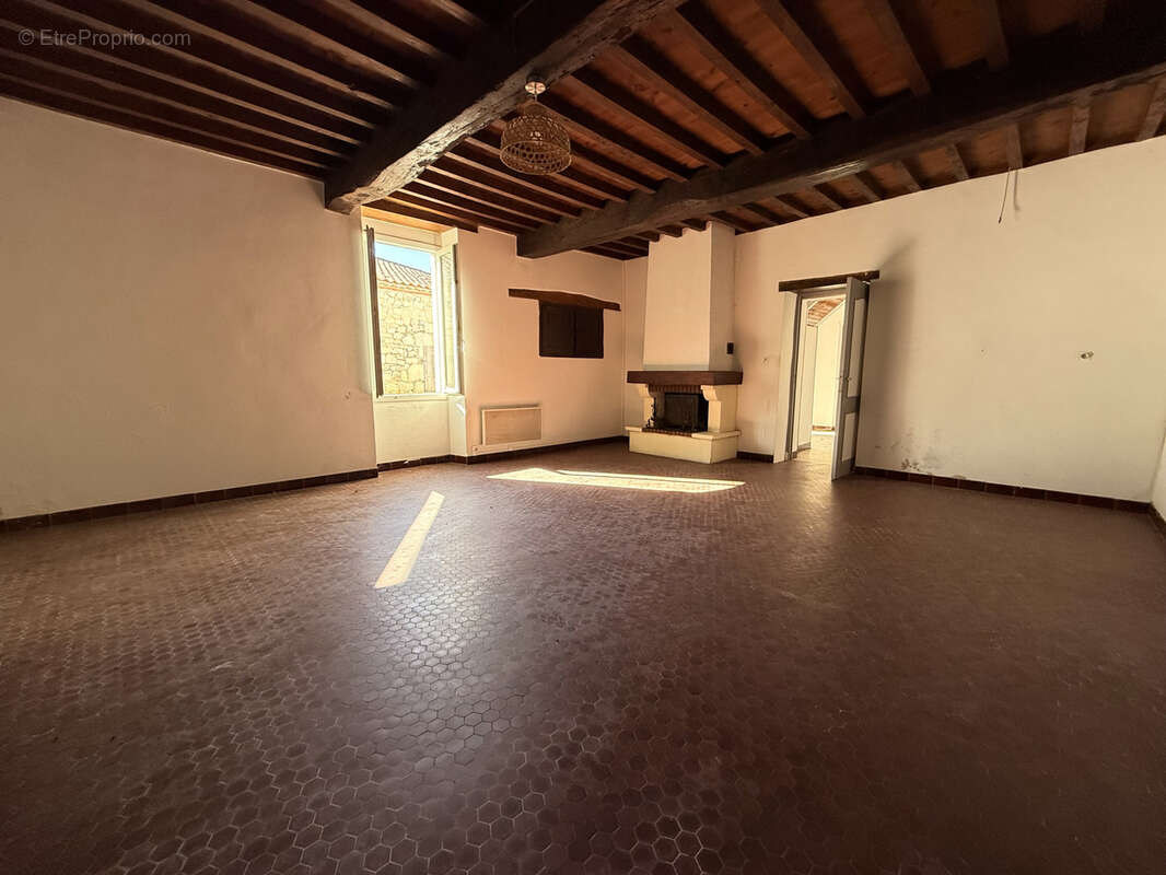 Maison à HAUTEFAGE-LA-TOUR