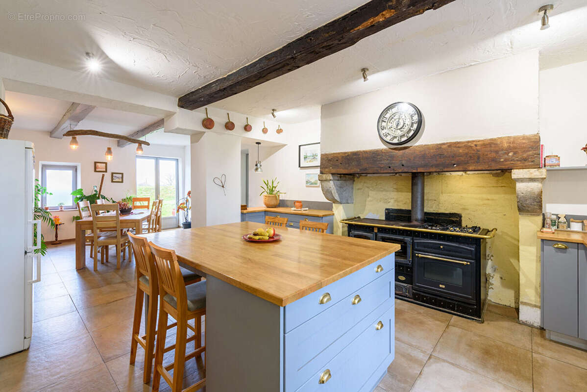 Maison à AMOU
