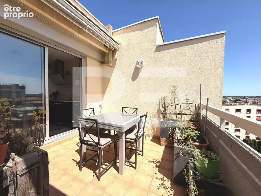 Appartement de type P4 avec terrasse, cave, parking et garage à Nîmes - photo 11
