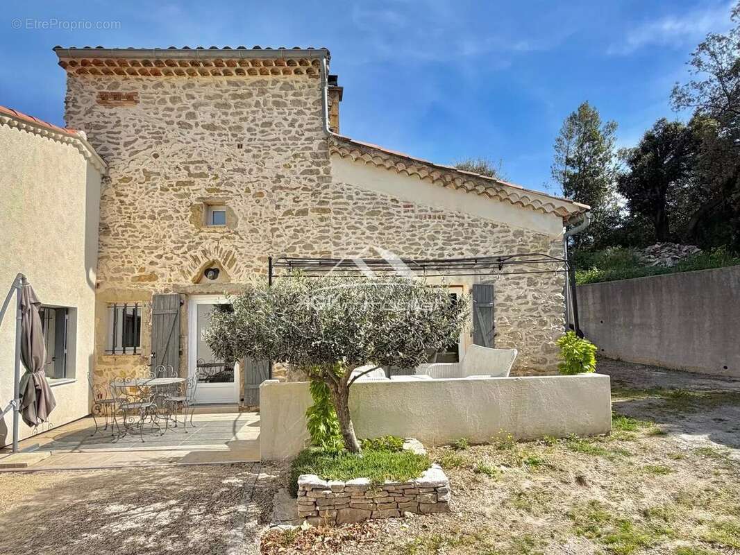 Maison à SAINT-PRIVAT-DES-VIEUX