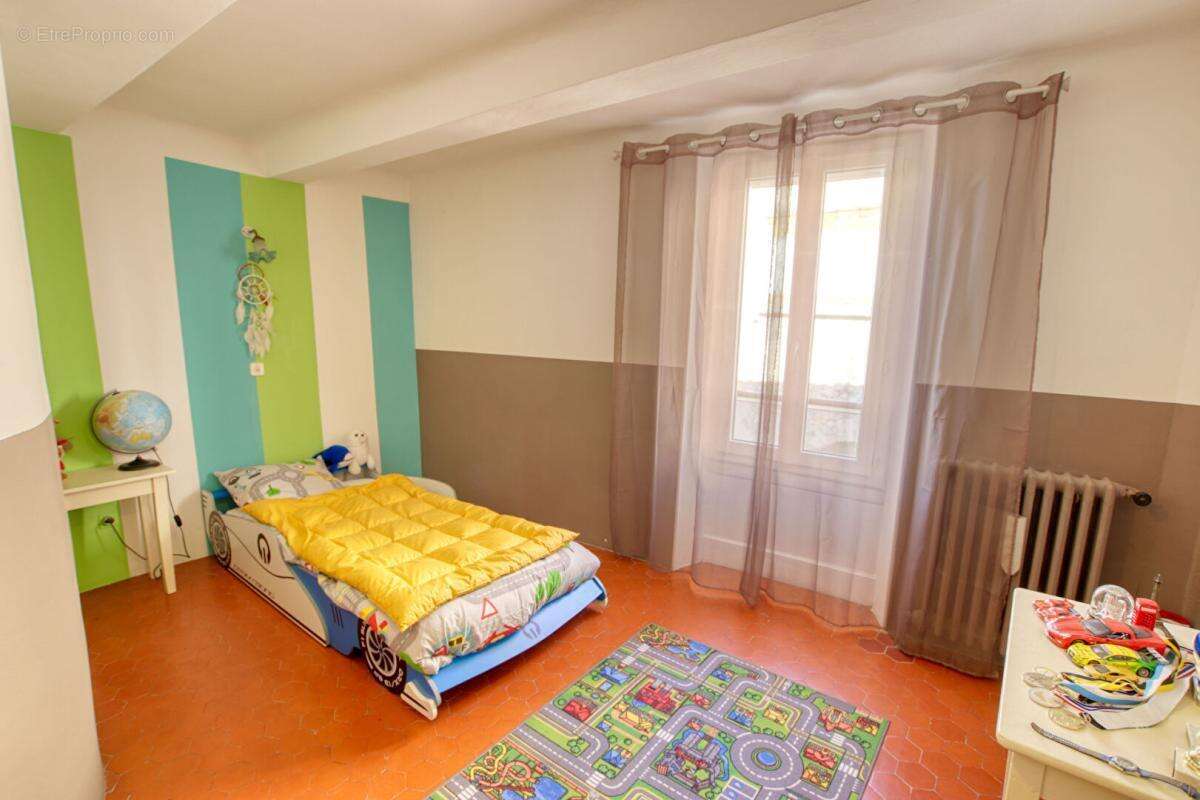 Maison à FAYENCE