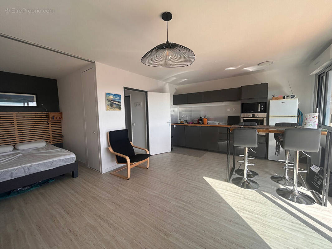 Appartement à VAUX-SUR-MER