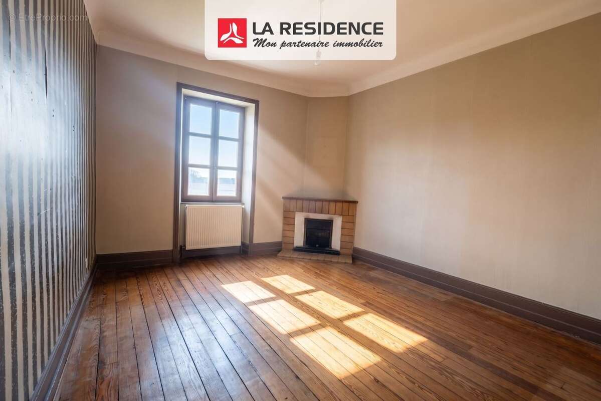 Appartement 75 m² à Tournon-Sur-Rhone  - photo 7