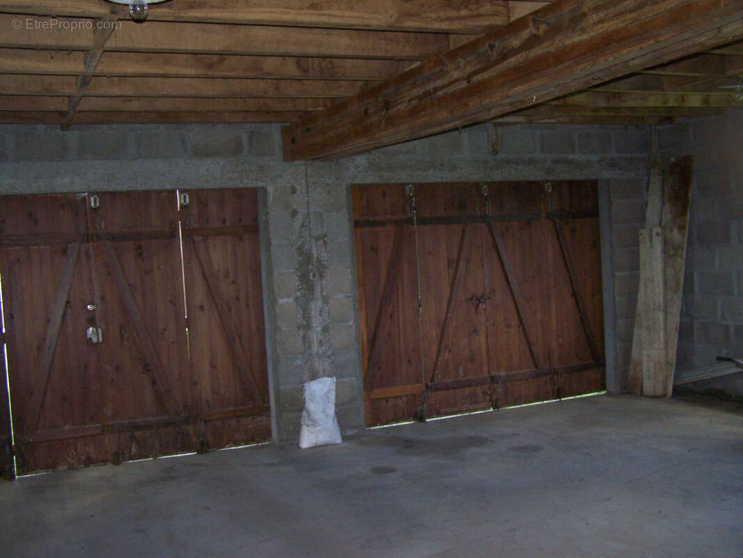 Maison à POULIGNY-NOTRE-DAME