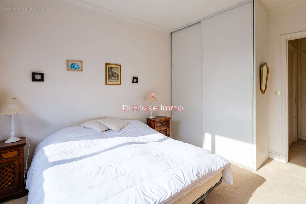 Appartement 70 m² à Noisy-Le-Roi  - photo 10