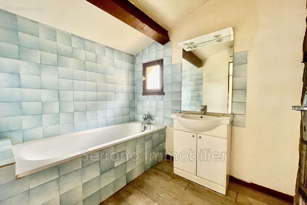 Maison 55 m² à Maillane  - photo 7