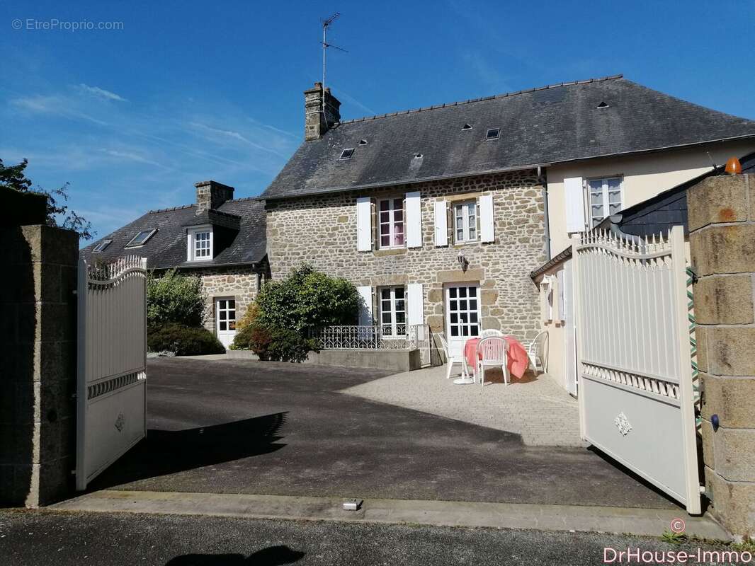 Maison à GORRON