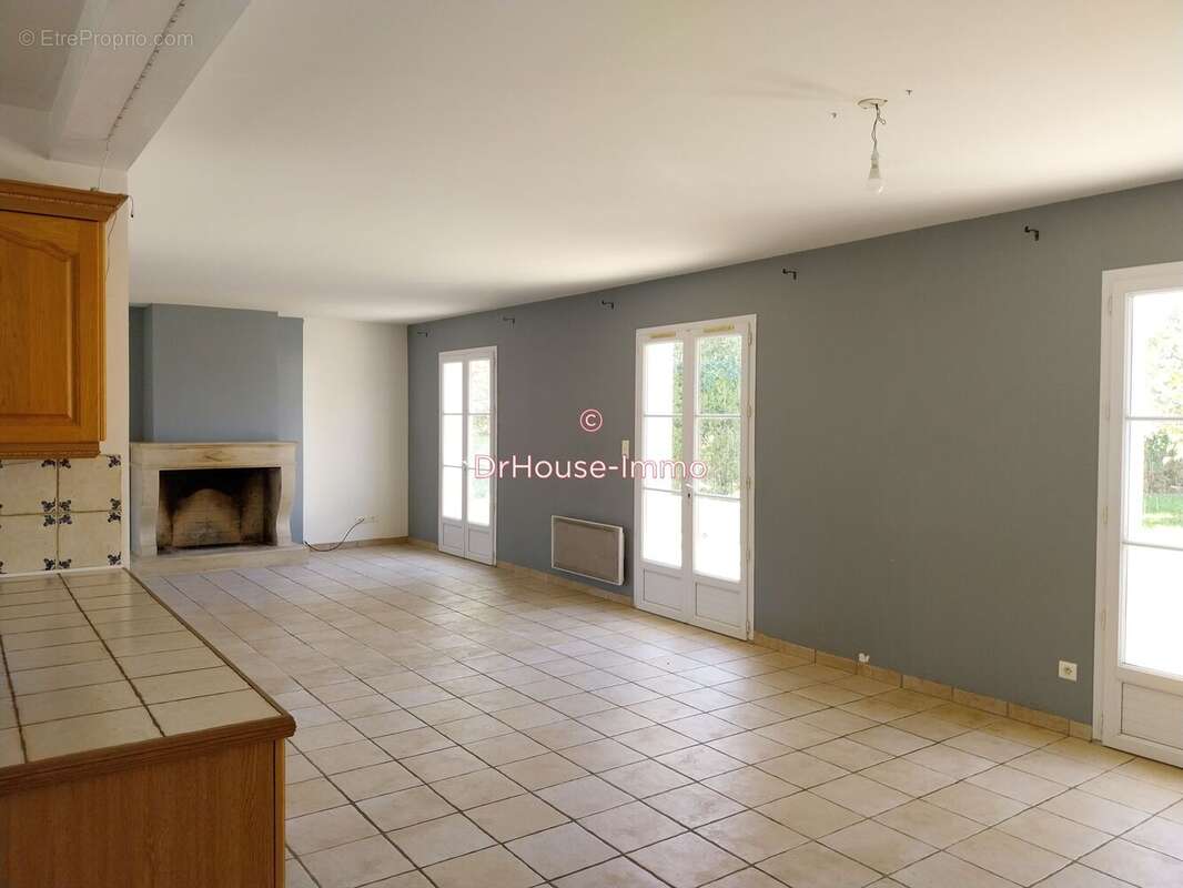 Maison à SAINT-OUEN-D&#039;AUNIS