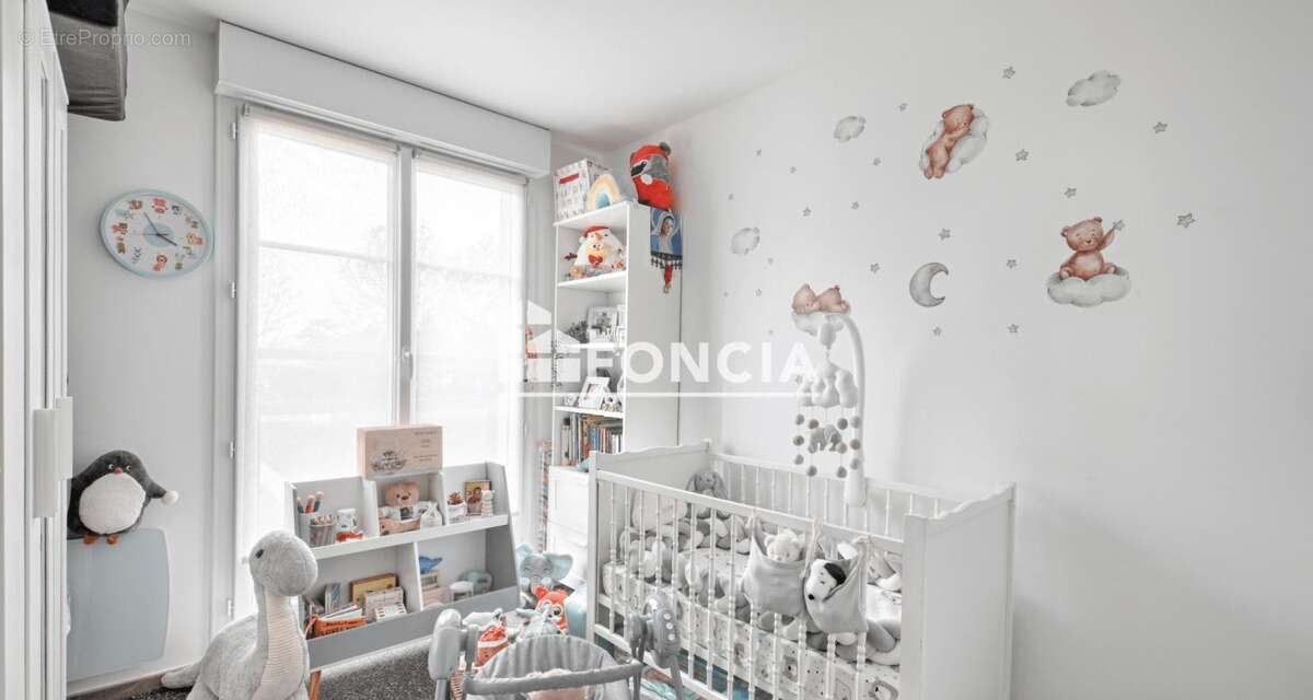 Appartement à BONNEUIL-SUR-MARNE