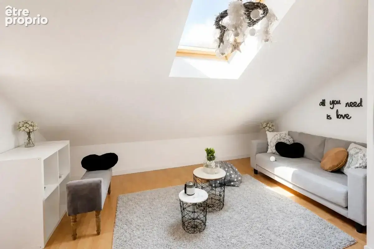 Maison de 8 pièces de 140 m² située à Four - photo 8