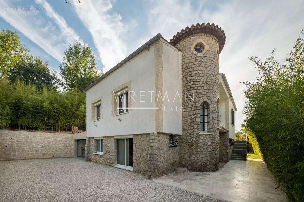 Maison à CANNES