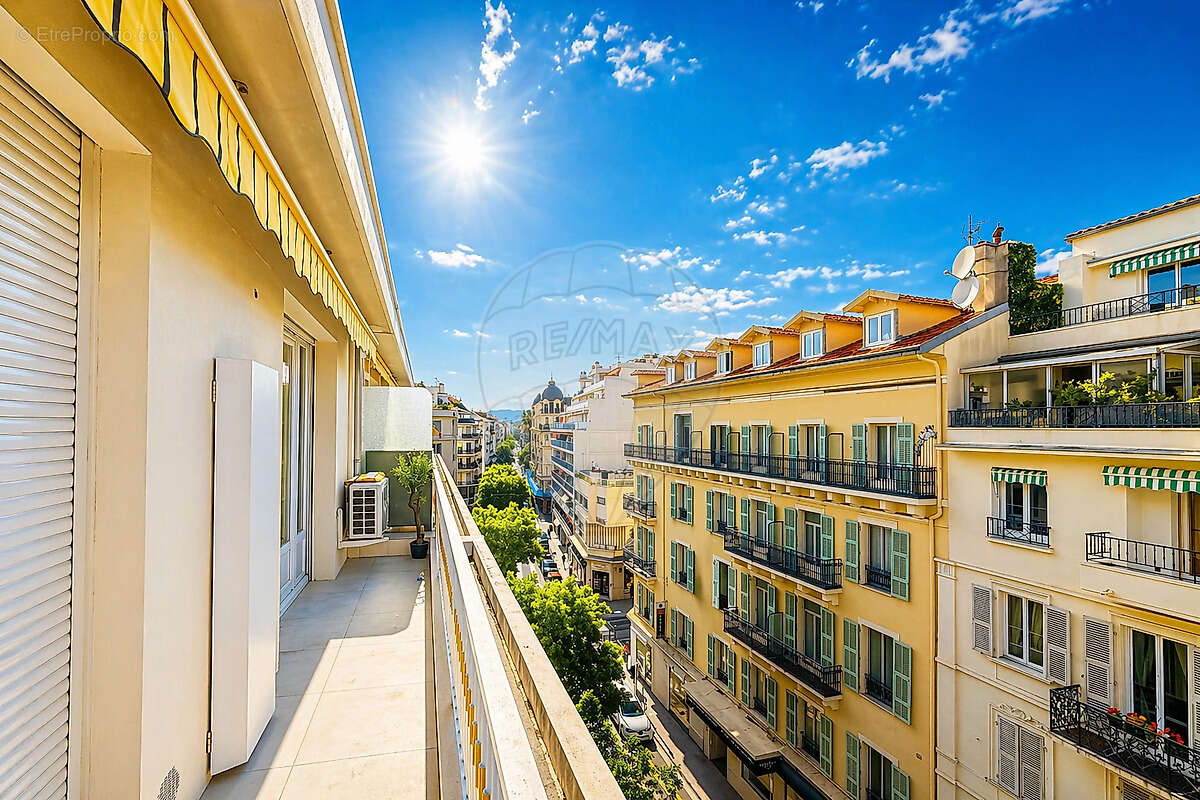 Appartement à NICE