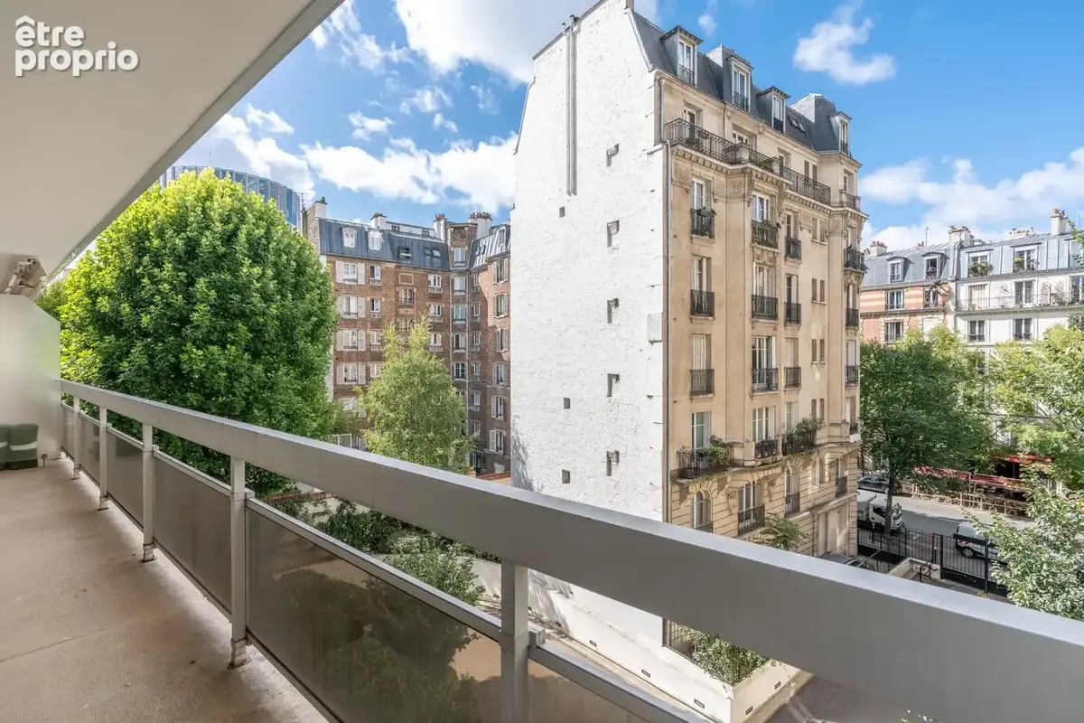 Appartement à PARIS-12E