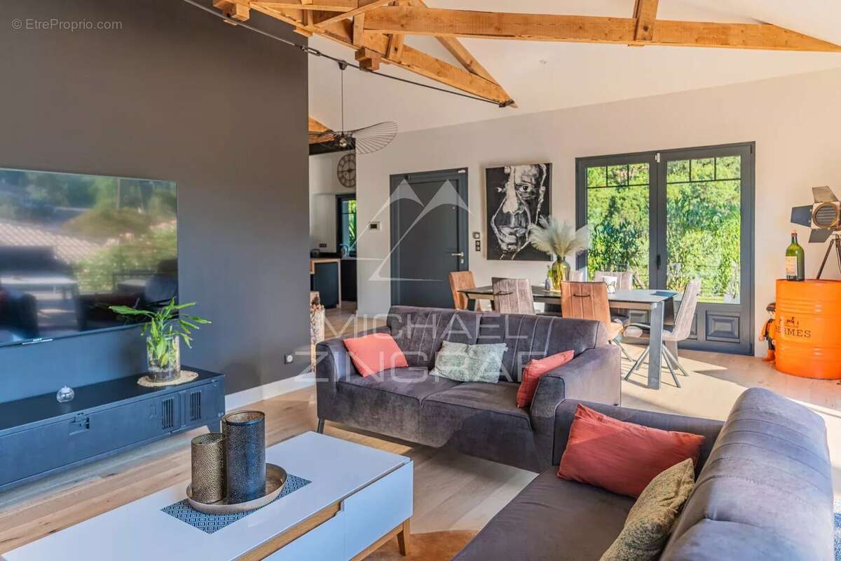 Maison à LE BOUSCAT