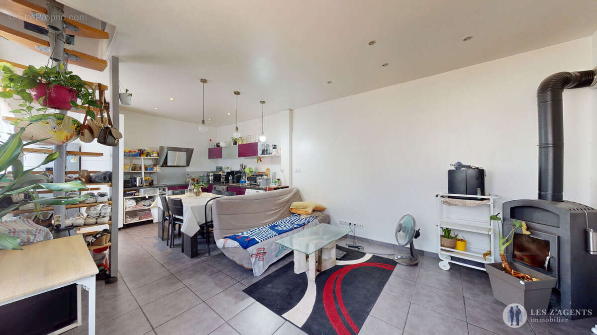 Appartement Froges 3 pièces 54 m2 avec 250m² de jardin privatif - photo 2