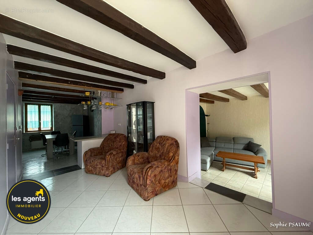 Maison à COLOMBEY-LES-BELLES