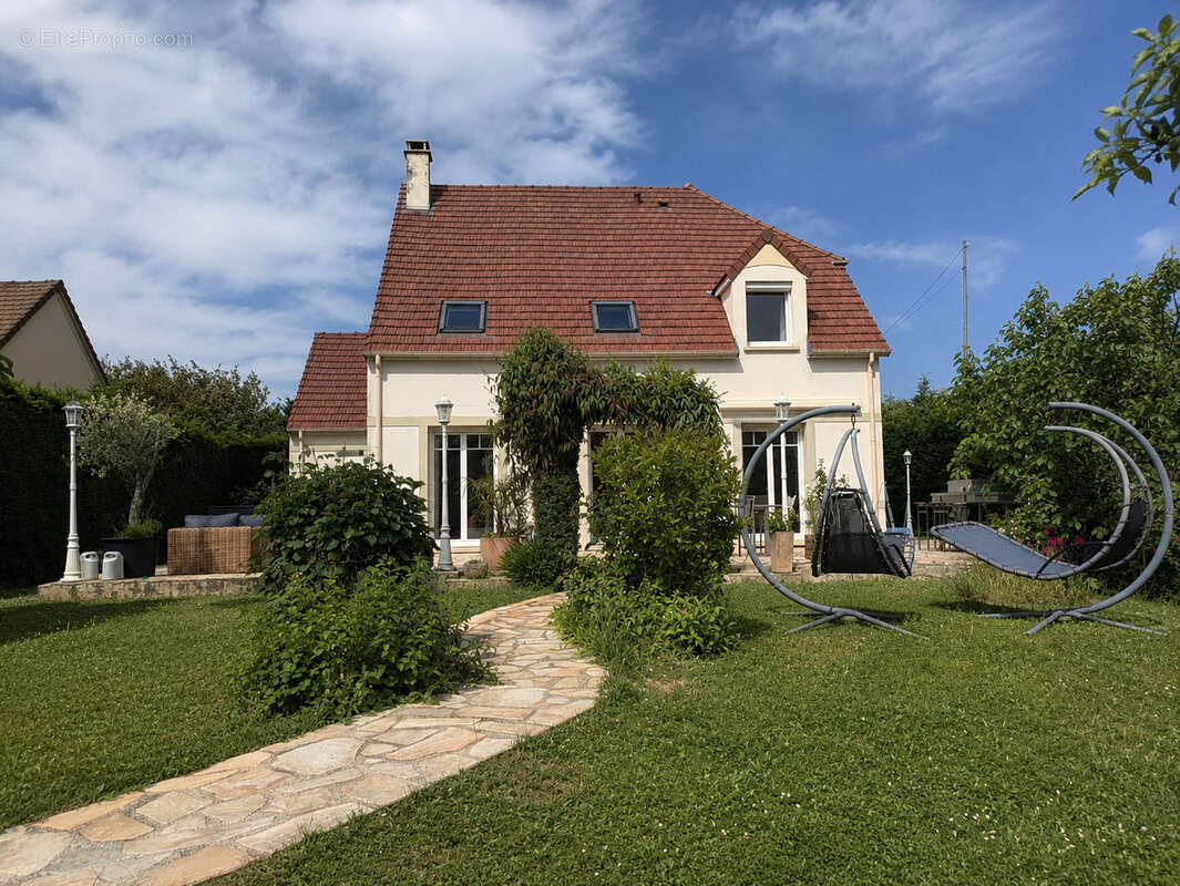 Maison à SAINT-WITZ