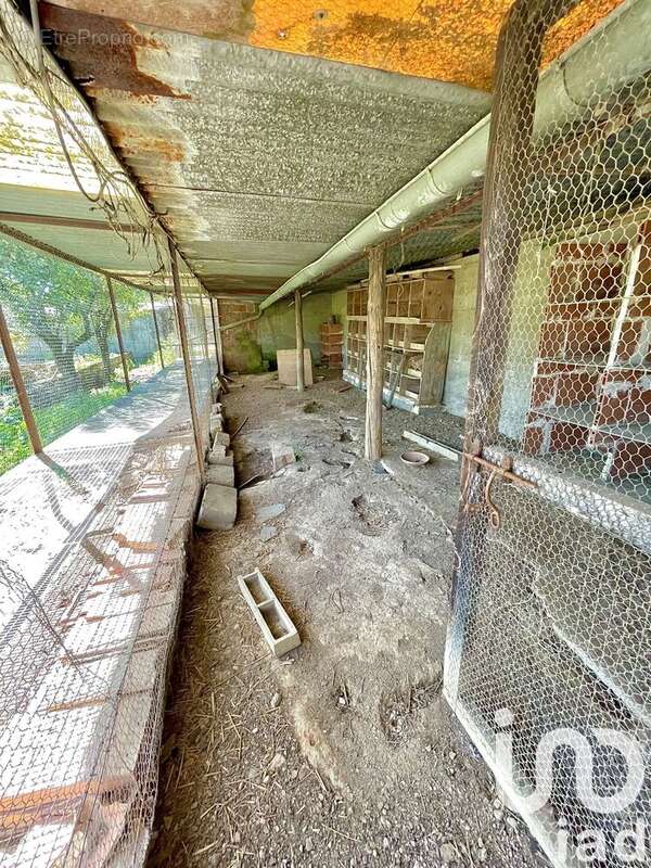 Photo 7 - Terrain à LATHUS-SAINT-REMY