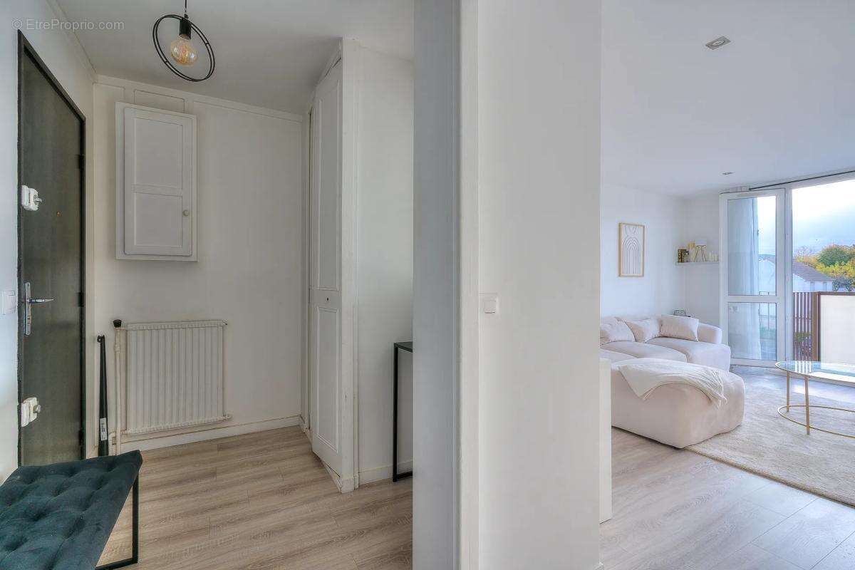 Appartement à THIAIS