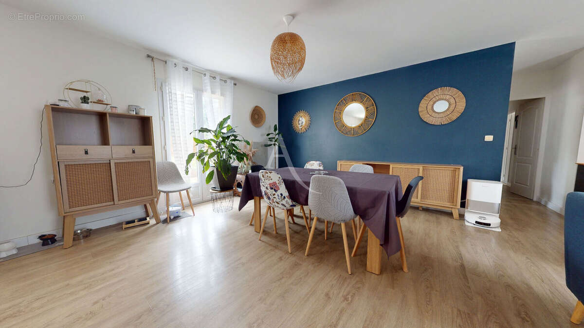 Maison à VIVONNE