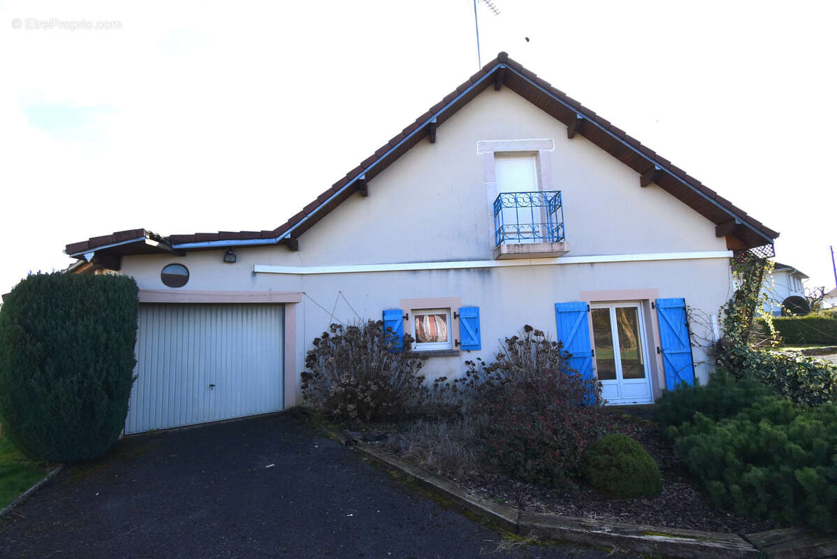 Maison à SAINT-SAUVEUR