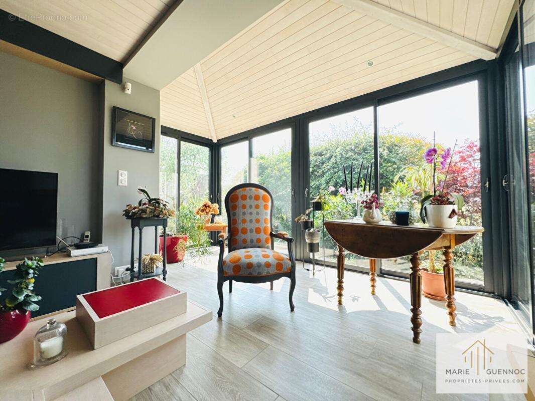 Maison familiale 146m2 6 pièces Basse-Goulaine - photo 5