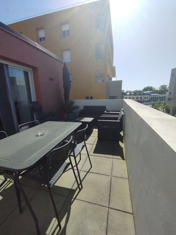 Appartement à GRIGNY