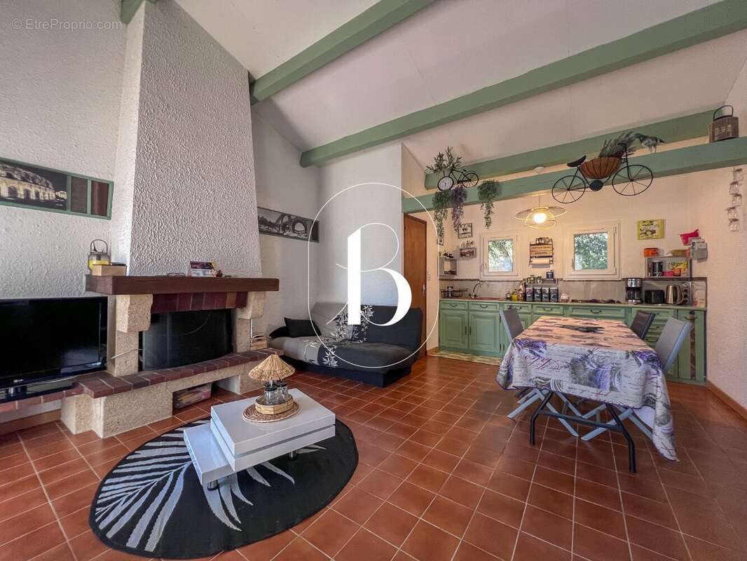 Maison 57 m² à Mejannes-Le-Clap  - photo 3