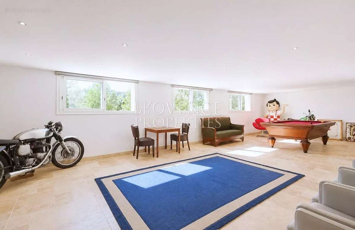 Propriété d'exception,  vue panoramique, piscine à débordement,  maison d'amis, espaces de loisirs - photo 22