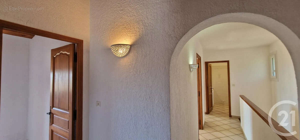 Maison 155 m² à Sanary-Sur-Mer  - photo 13